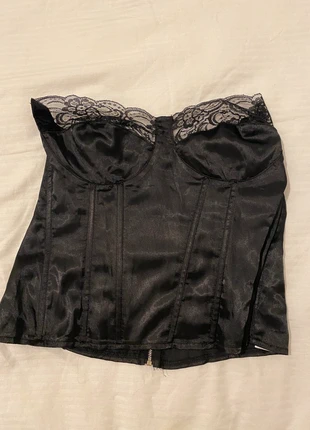 Corset dentelle, marque: PrettyLittleThing, état: Neuf avec étiquette, taille: L / 40 / 12, 12,00 €, 13,30 € Protection acheteurs incluse