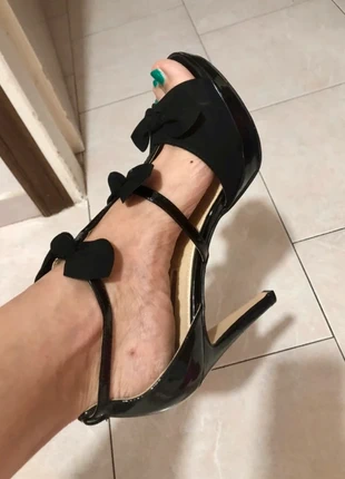 Sandalo nero plateau con fiocchi n.41, marque: Maria Mare, état: Neuf avec étiquette, taille: 41, 20,00 €, 21,70 € Protection acheteurs incluse