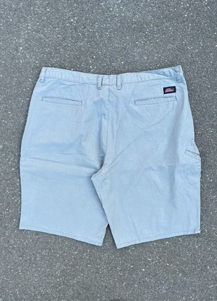 Short dickies chino baggy gris vintage - Taille 38, marke: Dickies, zustand: Sehr gut, größe: W38 | DE 54, 19,00 €, 20,65 € beinhaltet Vinted-Käuferschutz Pro