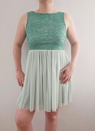 Magnifique robe habillée dentelle et tulle, merk: Maribel Ruiz, staat: Heel goed, maat: L / 40 / 12, € 12,00, € 13,30 inclusief Kopersbescherming Pro