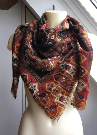 Foulard / étole vintage Nicole de Beauvon - TBE, marke: Vintage, zustand: Sehr gut, 20,00 €, 21,70 € inklusive Vinted-Käuferschutz