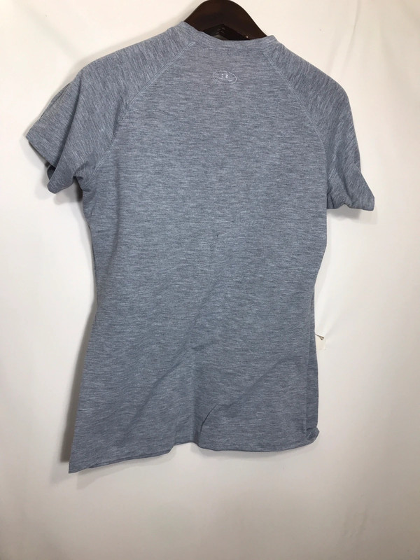 Under armour shirt womens medium loose fit heat gear tech tee 5