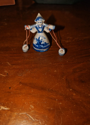 Delft girl. Souvenir Olanda. Vintage anni 80, brand: Delft, condizioni: Nuovo senza cartellino, €5.50, €6.48 include la Protezione acquisti