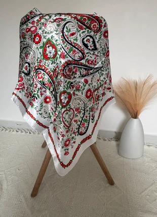 Foulard, zustand: Neu, 6,00 €, 7,00 € beinhaltet Vinted-Käuferschutz Pro