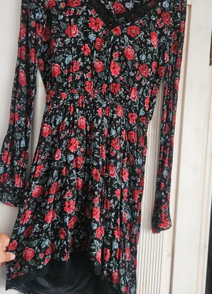 Rosenkleid S/M Neogrunge, marque: neo grunge, état: Très bon état, taille: S / 36 / 8, 9,00 €, 10,15 € Protection acheteurs incluse