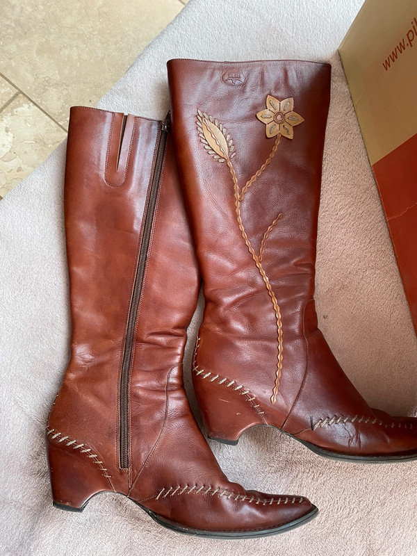 Pikolinos tall boots 2025