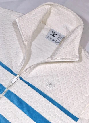 Veste Adidas Original Firebird Monogram 3Dnéo retro vintage -blanc & bleu- M, merk: adidas, staat: Heel goed, maat: M, € 85,00, € 89,95 inclusief Kopersbescherming Pro