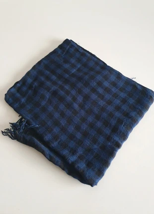 Foulard Chèche homme bleu et noir à carreaux, état: Très bon état, 4,00 €, 4,90 € Protection acheteurs incluse