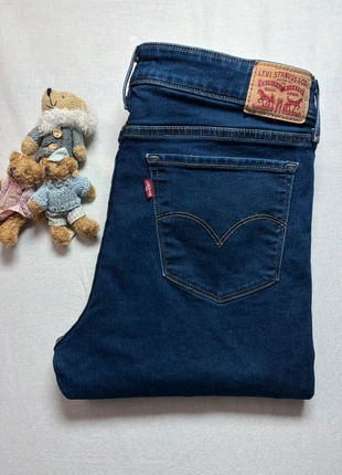 Jean Levis 711 Skinny 🇺🇸, marque: Levi's, état: Très bon état, taille: XL / 42 / 14, 40,00 €, 42,70 € Protection acheteurs (Pro) incluse