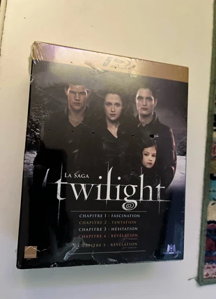 La saga twilight (les 5 film), zustand: Neu, 35,00 €, 37,45 € inklusive Vinted-Käuferschutz