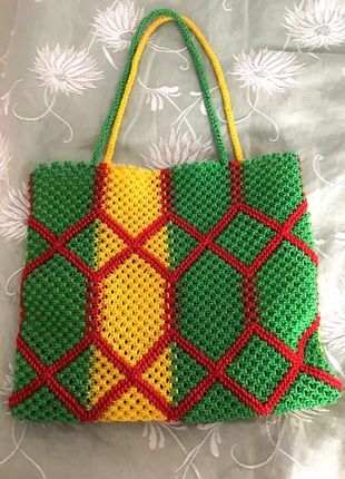 Sac à main vintage rouge vert jaune, état: Très bon état, 34,00 €, 36,40 € Protection acheteurs incluse