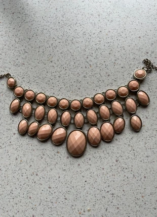 Statement ketting in perzik-nude tint – perfect voor feestjes & elegante looks, merk: H&M, staat: Goed, € 3,00, € 3,85 inclusief Kopersbescherming