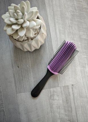 🌸 Brosse définition & démêlage – L’indispensable des boucles ! 🌀, merk: Boutique indépendante, staat: Nieuw met prijskaartje, € 8,50, € 9,63 inclusief Kopersbescherming