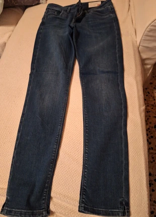Jeans slim 31w esprit recycled, marque: Esprit, état: Bon état, taille: XXXS / 30 / 2, 5,00 €, 5,95 € Protection acheteurs incluse