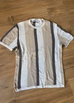 Tee shirt, brand: Bershka, condition: Very good, size: S, €1.50, €2.28 includes Buyer Protection