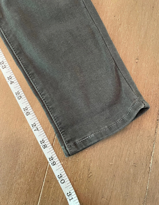 Levi’s Women’s 711 Skinny Jeans Size 29 Charcoal Wash 5