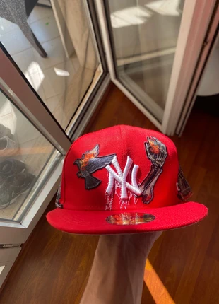 New Era Yankees fitted cap rosso ricami fiamme e teschio, marque: New Era, état: Neuf sans étiquette, taille: Taille unique, 40,00 €, 42,70 € Protection acheteurs incluse