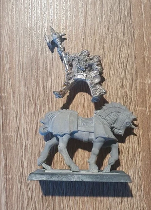 Grand Master of the White Wolf Warhammer TOW Empire, marke: Warhammer, zustand: Sehr gut, 22,00 €, 23,80 € inklusive Vinted-Käuferschutz