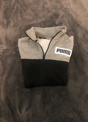 veste PUMA , marque: Puma, état: Très bon état, taille: M, 22,00 €, 23,80 € Protection acheteurs incluse
