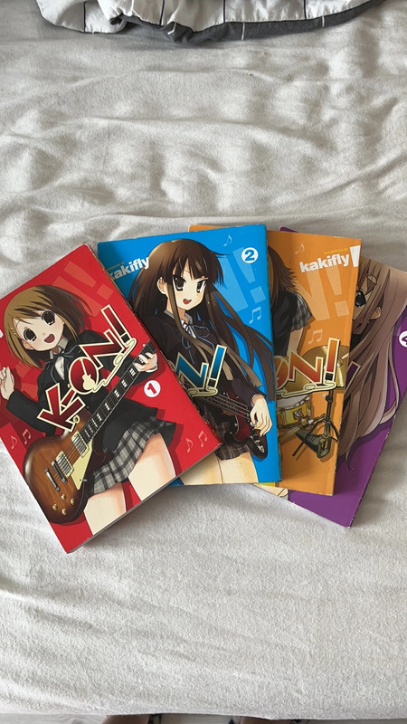  K-ON!, Vol. 1 (K-ON!, 1): 9780316119337: kakifly