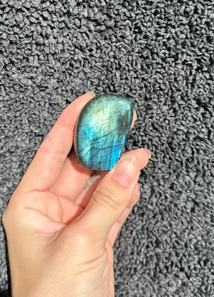 Vintage blauer Labradorit Edelstein Freiform / Gemstone Heilstein, état: Très bon état, 5,55 €, 6,53 € Protection acheteurs incluse