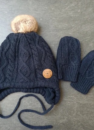 Bonnet+ moufles, merk: H&M, staat: Heel goed, maat: 6-9 maanden / 68 cm, € 3,00, € 3,85 inclusief Kopersbescherming