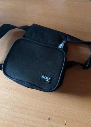 Aldi sidebag bauchtasche, marque: Aldi, état: Neuf sans étiquette, 7,00 €, 8,05 € Protection acheteurs incluse