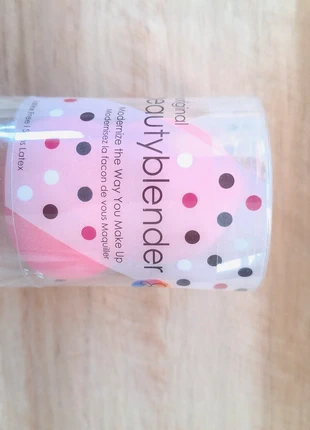 Éponge à maquillage Beautyblender rose Neuve, marque: Beautyblender, état: Neuf avec étiquette, 10,00 €, 11,20 € Protection acheteurs incluse