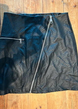 Jupe boohoo cuir noire, marca: Boohoo, estado: Novo sem etiquetas, tamanho: S / 36 / 8, €5.00, €5.95 inclui Proteção do Comprador