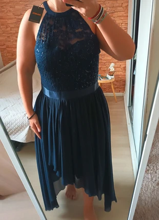 Robe chic dentelle marine Taille 44, marke: Miusol, zustand: Sehr gut, größe: XXL / 44 / 16, 27,00 €, 29,05 € beinhaltet Vinted-Käuferschutz Pro