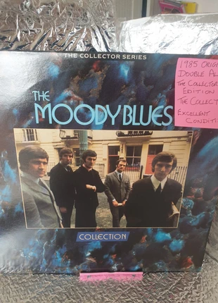 Moody blues 1985 original double album., condition: Very good, £8.95, £9.97 includes Buyer Protection