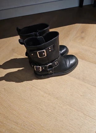 H&M bikerboots, marque: H&M, état: Bon état, taille: 30, 5,00 €, 5,95 € Protection acheteurs incluse