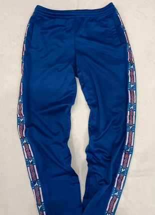 Pantaloni tuta Diadora vintage anni 90 originali taglia 40 M, brand: Vintage Dressing, condizioni: Ottime, taglia: M, €25.00, €26.95 include la Protezione acquisti
