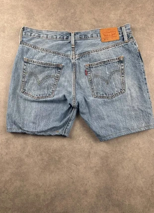 Short en jean bleu clair Levi's 501 CT taille XS homme - W28 déchiré - SHO0400, marque: Levi's, état: Très bon état, taille: XS, 8,00 €, 9,10 € Protection acheteurs (Pro) incluse