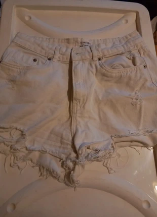 Short Terranova in denim Bianco, marque: Terranova, état: Très bon état, taille: S / 36 / 8, 2,00 €, 2,80 € Protection acheteurs incluse