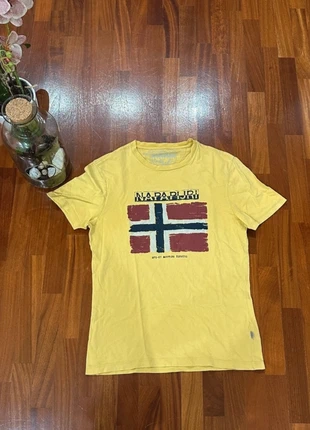 T-shirt Napapiri Taglia S, brand: Napapijri, condizioni: Ottime, taglia: S, €14.50, €15.93 include la Protezione acquisti