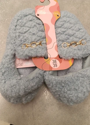 Ciabatte donna azzurro pelo stile emozioni, marque: Stile emozioni, état: Neuf avec étiquette, taille: 38, 16,98 €, 18,53 € Protection acheteurs incluse