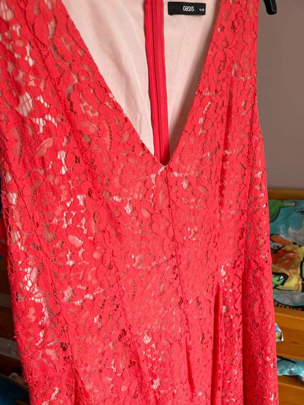 Oasis coral top lace dress