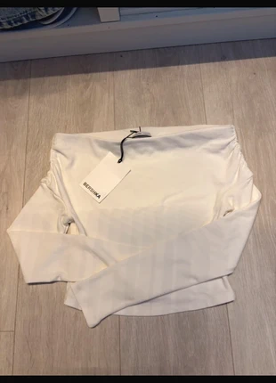 Bershka white off the shoulder cropped shirt, brand: Bershka, condition: New with tags, size: S / 8, £7.00, £8.05 includes Buyer Protection