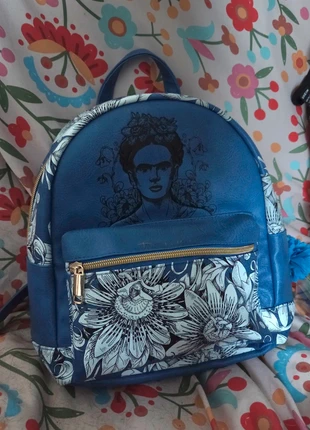 Sac à dos Frida Kahlo, marke: Nomadic State of Mind, zustand: Neu, mit Etikett, 15,00 €, 16,45 € inklusive Vinted-Käuferschutz