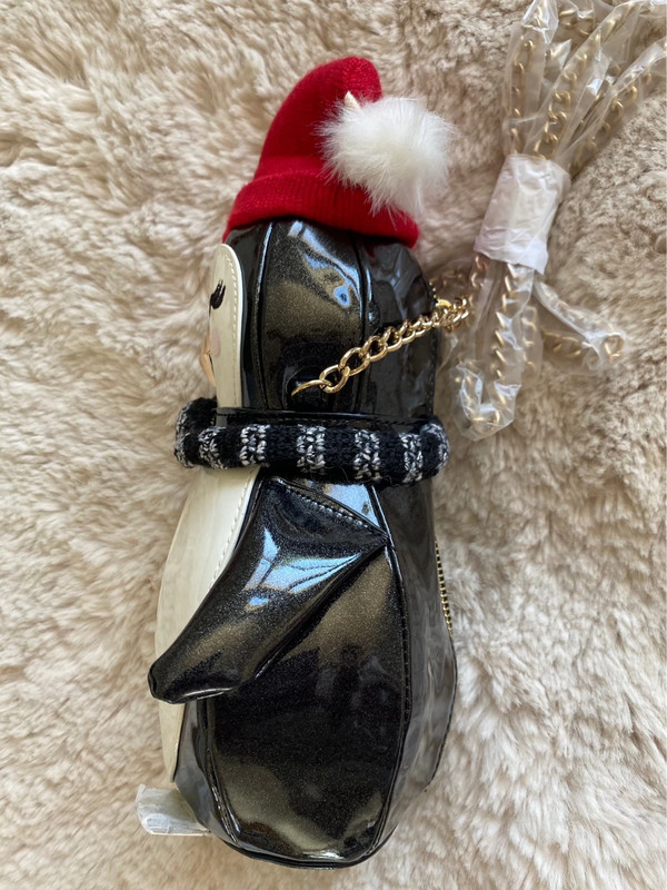 Betsey johnson penguin purse hotsell