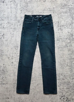 👖 Jean Levi's Premium 712 Slim W27 L32 Femme Bleu Foncé (Taille S / 36 FR), brand: Levi's, condition: Very good, size: S / 36 / 8, €24.99, €26.94 includes Buyer Protection Pro