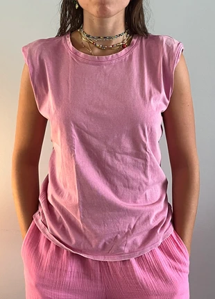 T-shirts, marke: Kiabi, zustand: Sehr gut, größe: M / 38 / 10, 5,00 €, 5,95 € inklusive Vinted-Käuferschutz