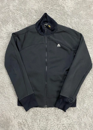 Veste zip Nike ACG Homme vintage noir logo brodé / Taille M - 360, marca: Nike ACG, estado: Muy bueno, tamaño: M, 60,00 €, 63,70 € Protección al comprador incluida