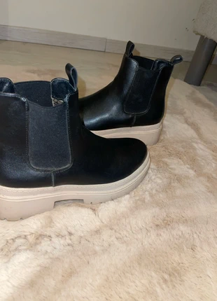 botte noir beige, brand: Merry Scott, condition: Very good, size: 38, €7.00, €8.05 includes Buyer Protection