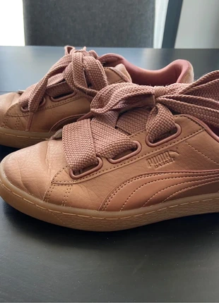 BasketsPuma rose, marque: Puma, état: Très bon état, taille: 37.5, 6,00 €, 7,00 € Protection acheteurs incluse