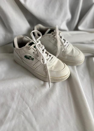 Baskets Lacoste garçon blanches – Pointure 29 – Très bon état, marque: Lacoste, état: Très bon état, taille: 29, 22,00 €, 23,80 € Protection acheteurs (Pro) incluse