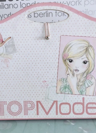 Carpeta Archivador TopModel , marque: TOPMODEL, état: Très bon état, taille: Taille unique, 5,50 €, 6,48 € Protection acheteurs incluse