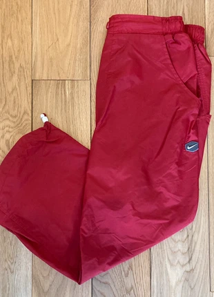 Jogging / Pantacourt Nike Vintage, merk: Nike, staat: Heel goed, maat: M, € 18,00, € 19,60 inclusief Kopersbescherming