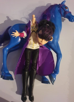 Monster high madame sans tete et son cheval, brand: Monster High, condition: Good, size: One size, €25.00, €26.95 includes Buyer Protection Pro